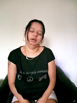 roxana e43 online show from 17, 5, 2026