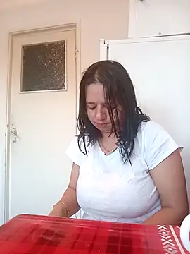 roxana e43 online show from 23, 4, 2026