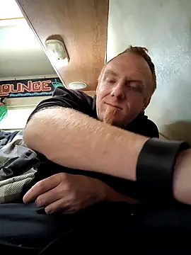 Snapshot of TitanGinger chatting on 2, 3, 2026 TitanGinger online show from 2, 3, 2026