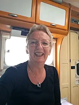 lescoquinsdu40 online show from 5, 3, 2026