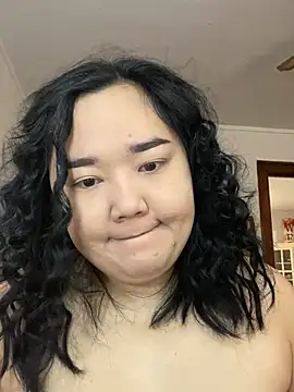 Snapshot of MattePlushyy chatting on 2, 3, 2026 MattePlushyy online show from 2, 3, 2026