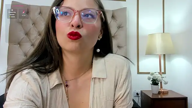 Isabella HartX online show from 25, 3, 2026