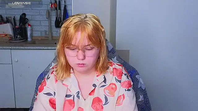 soft focus online show from 30, 4, 2026