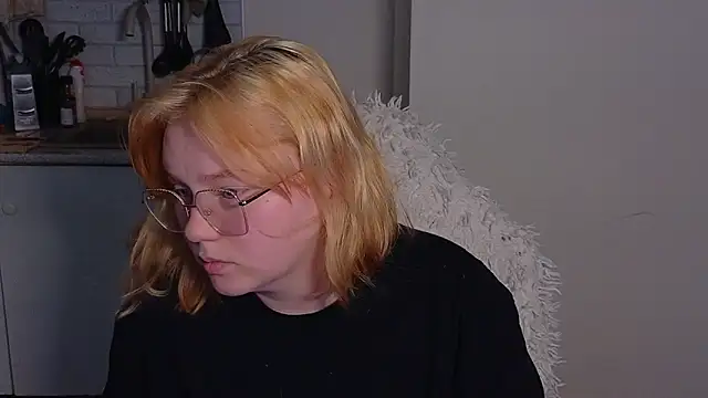 soft focus online show from 28, 5, 2026