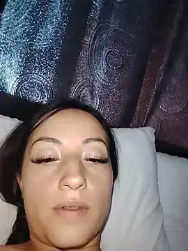 Meeegan lov online show from 5, 7, 2026