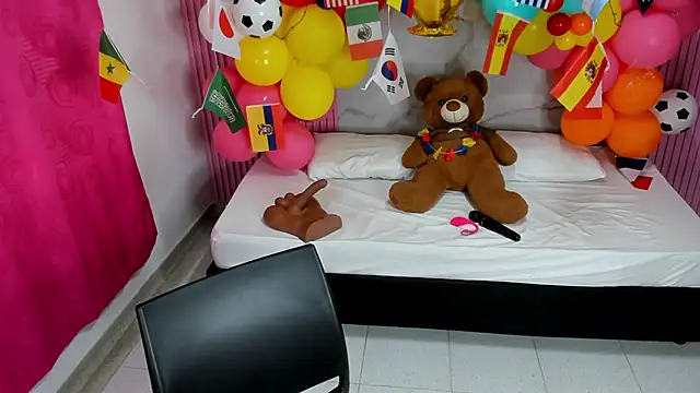 Mily17  online show from 29, 6, 2026