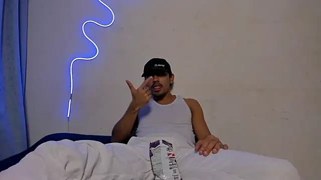 jossi12345j online show from 8, 4, 2026