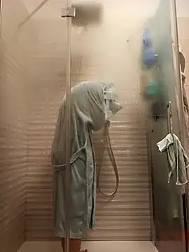 Andreakkkk online show from 14, 4, 2026