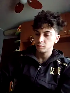 Andreakkkk online show from 6, 3, 2026