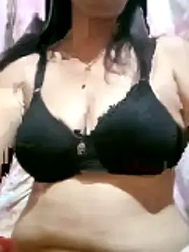 sweet lyn2025 online show from 15, 3, 2026