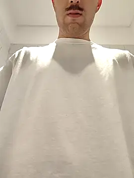 Snapshot of straightdude99 chatting on 2, 3, 2026 straightdude99 online show from 2, 3, 2026