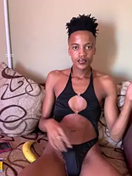 Kinky-Nicky04 online show from 4, 4, 2026