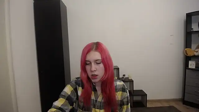 Scarlett lil online show from 24, 3, 2026