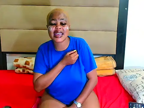 SpicyKittyxxx online show from 15, 4, 2026