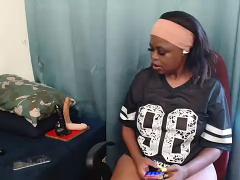 SpicyKittyxxx online show from 2, 3, 2026