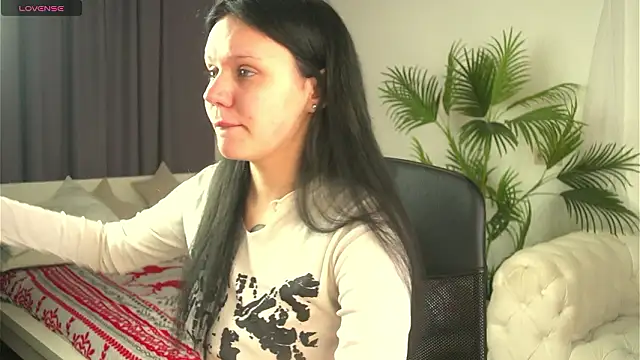 kittenlolla online show from 12, 3, 2026