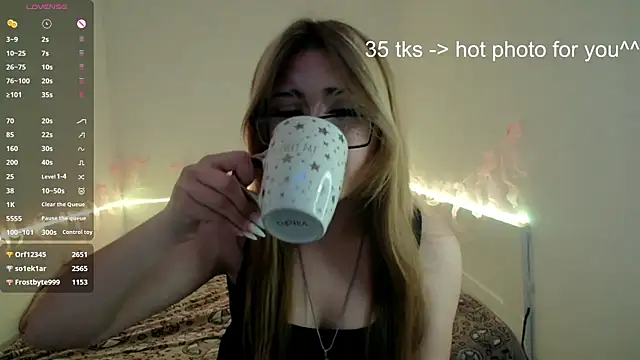 CucKuhta online show from 8, 5, 2026