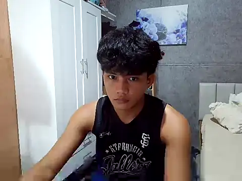 Snapshot of marksurelyhard chatting on 13, 5, 2026 marksurelyhard online show from 13, 5, 2026