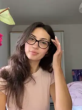 Snapshot of Ellamay06 chatting on 1, 3, 2026 Ellamay06 online show from 1, 3, 2026