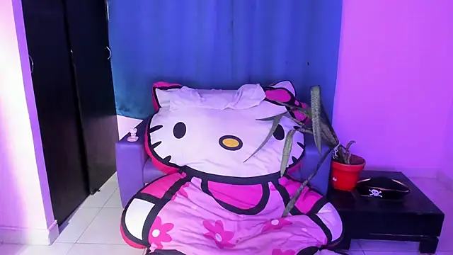 Snapshot of doll_katiuska chatting on 12, 6, 2026 doll katiuska online show from 12, 6, 2026