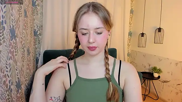 MargoPrettyMoon online show from 5, 3, 2026