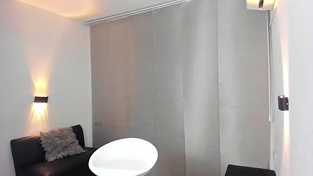 Partyhot cum online show from 4, 5, 2026