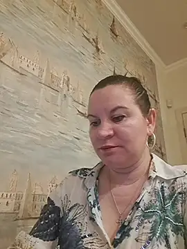 LaraHarper online show from 6, 4, 2026