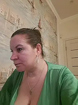 LaraHarper online show from 13, 4, 2026