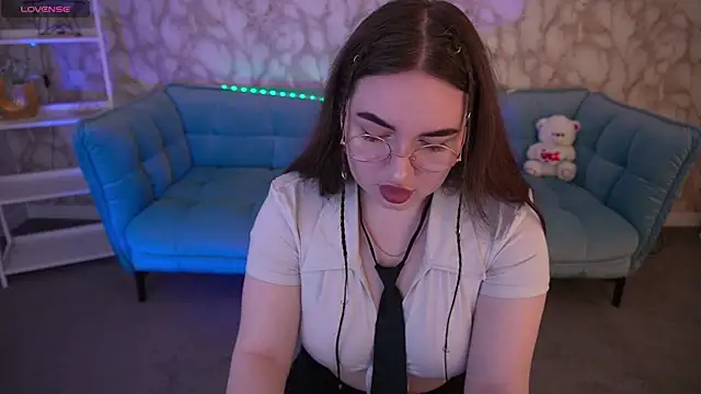 RapunzelAngel online show from 5, 5, 2026