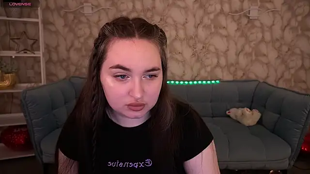 RapunzelAngel online show from 13, 4, 2026