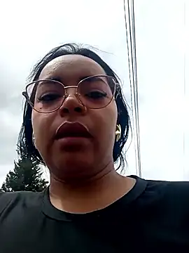 Babyfull lips online show from 20, 3, 2026