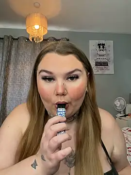 BeeMay22 online show from 12, 4, 2026