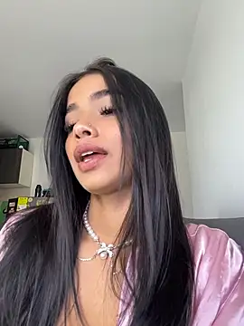 Bella Smithe online show from 19, 3, 2026