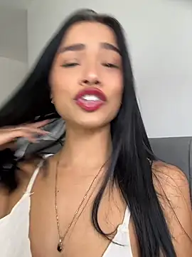 Bella Smithe online show from 30, 6, 2026