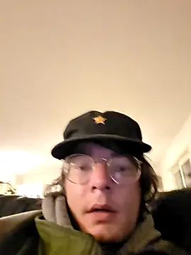 KinkyKittyBoy online show from 14, 4, 2026