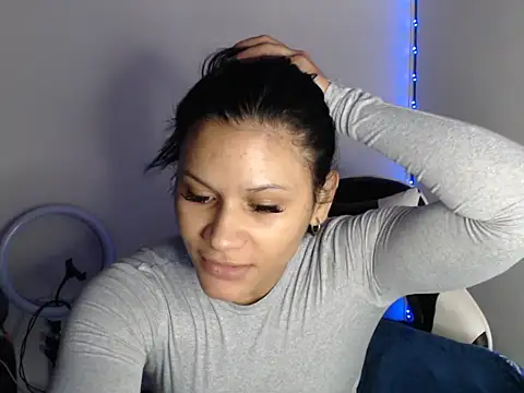 KathLovee online show from 11, 5, 2026
