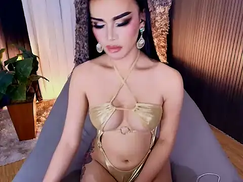 Snapshot of nikkieviolante chatting on 19, 7, 2026 nikkieviolante online show from 19, 7, 2026