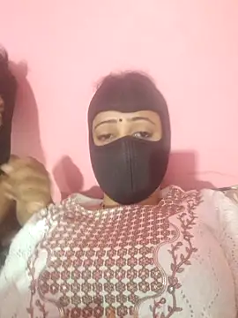 Couple hot999 online show from 29, 4, 2026