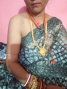 Couple hot999 online show from 16, 5, 2026