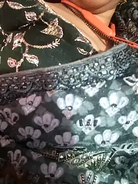 Couple hot999 online show from 30, 5, 2026