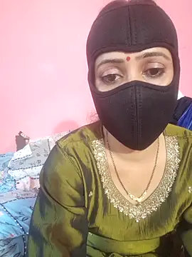 Couple hot999 online show from 10, 5, 2026