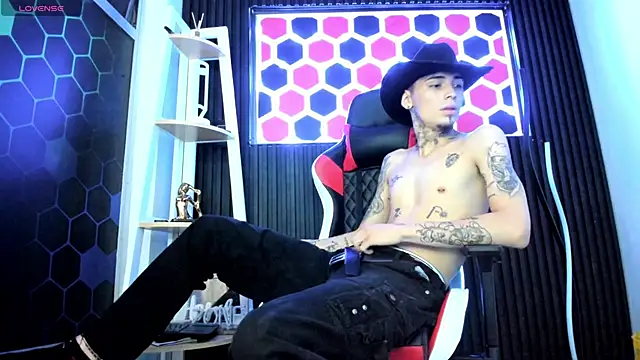 Max Hader  online show from 13, 3, 2026