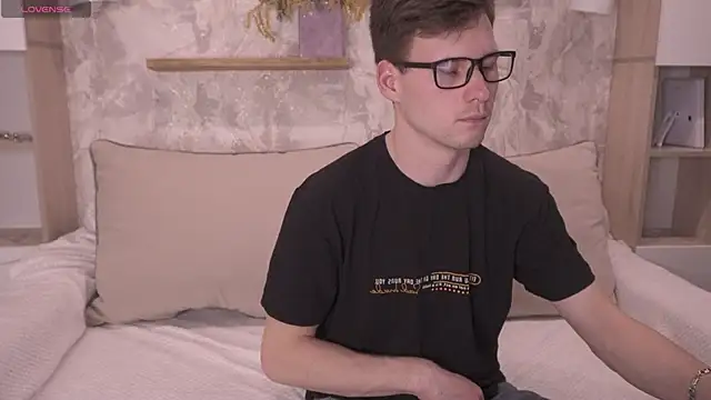 Magic Pasha online show from 3, 4, 2026