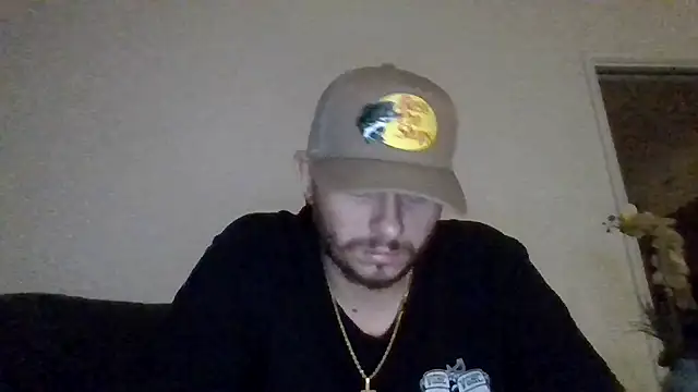 TallHungandCloudy69 online show from 15, 4, 2026