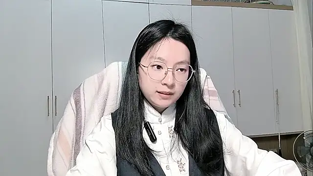 Eeya-36 online show from 23, 4, 2026