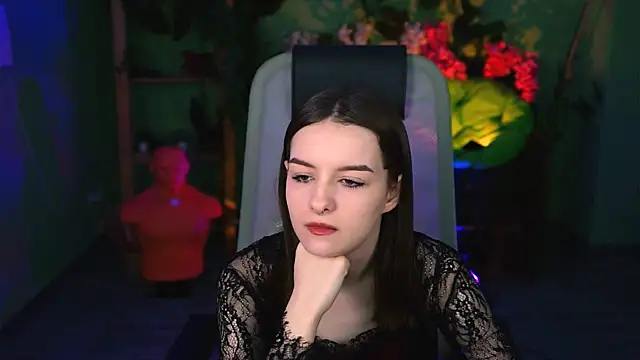 KellieBanshe online show from 5, 4, 2026