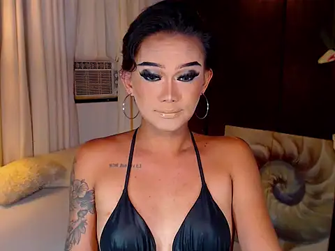 xXLustFullTransXx online show from 11, 4, 2026