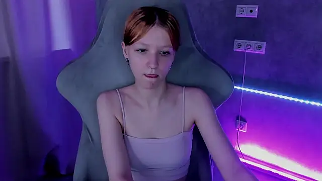 Snapshot of Emma_Dusk chatting on 15, 7, 2026 Emma Dusk online show from 15, 7, 2026