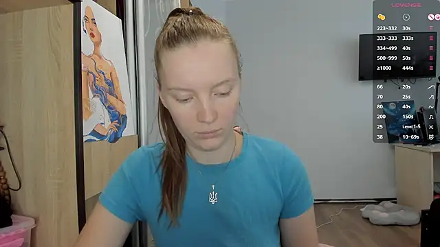 Mary Blu online show from 4, 10, 2025