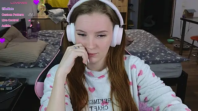 Snapshot of Mary_Blu chatting on 1, 2, 2026 Mary Blu online show from 1, 2, 2026